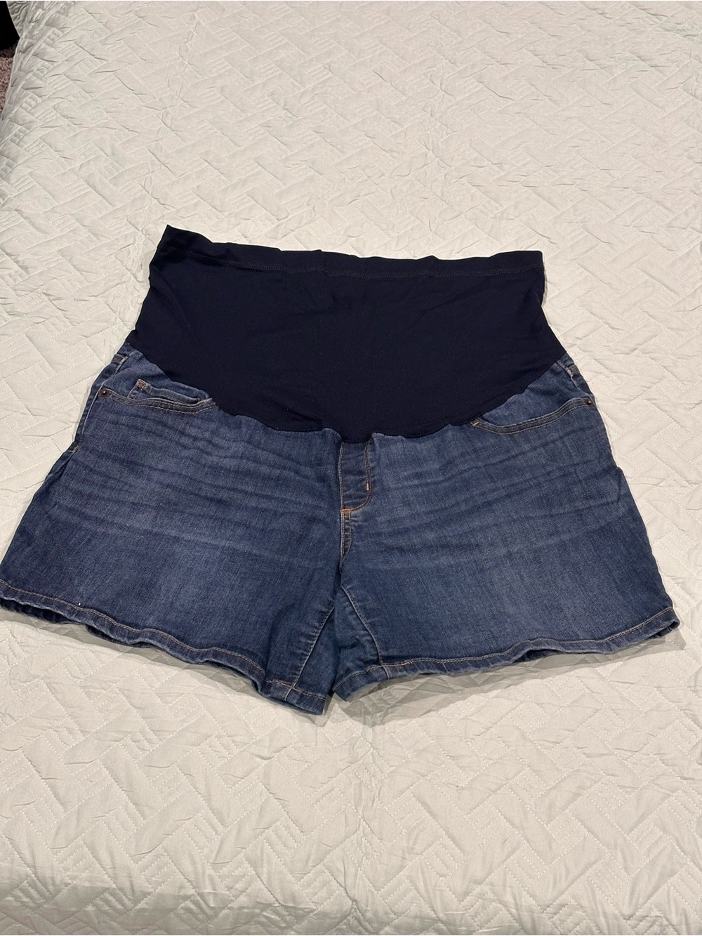 Liz Lange Navy Overband Blue Denim Maternity Shorts
